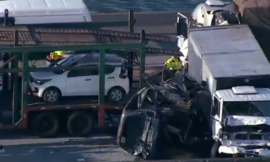 Acidente com três veículos deixa cinco feridos no Rodoanel