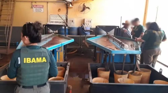 Garimpeiros são multados em R$ 20 milhões por uso ilegal de mercúrio na extração de ouro em MT