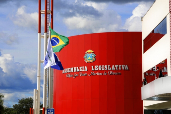 Entenda o que faz um deputado estadual