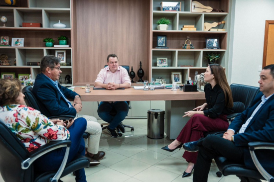 Presidente da ALMT, Max Russi, apoia ampliação de programa para jovens aprendizes em MT