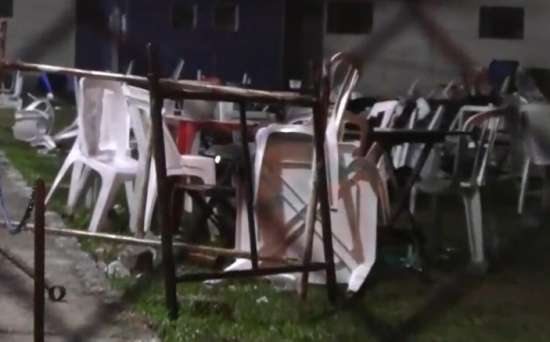 Após cancelamento de show, fãs destroem local onde Amado Batista se apresentaria em SP