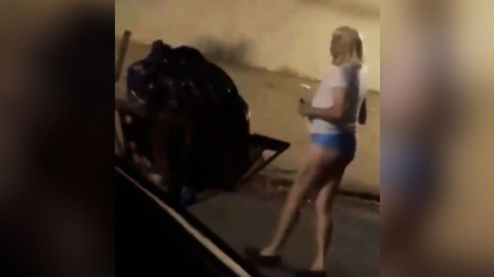 Bispo flagrado com calcinha e peruca loira diz que fazia ‘investigação’