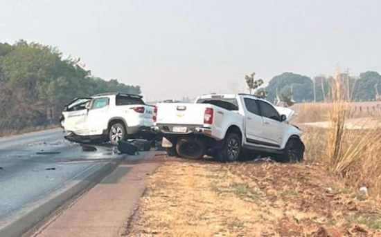 Três pessoas morrem e duas ficam feridas em colisão na BR-163