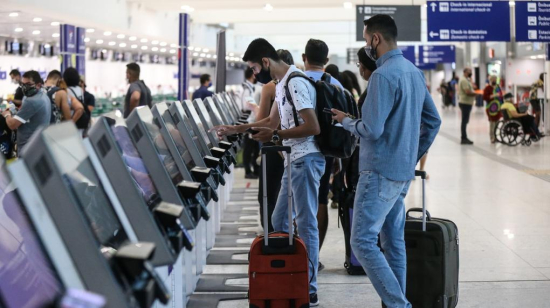 Tarifa mais acessível em voos internacionais tem regras mais rígidas de bagagem