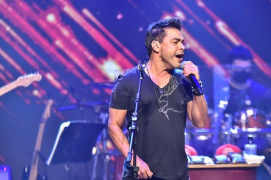 Zezé di Camargo é a primeira atração confirmada da Expoleste 2025 em Barra do Garças