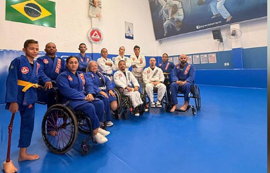 Paratletas e atletas da inclusão reversa de MT embarcam para competições internacionais