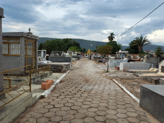 Prefeitura desmente fake news sobre estrutura no Cemitério Municipal durante Missa de Finados