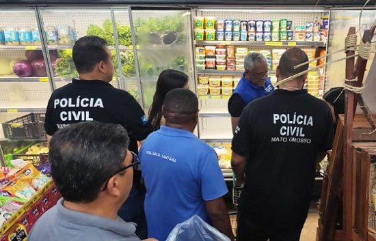 Queijo, presunto, salame: vigilância apreende produtos vendidos sem selo de inspeção em MT